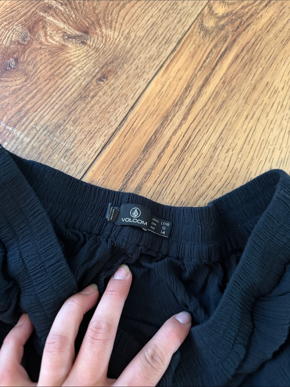 Volcom black stretchy beach pants.